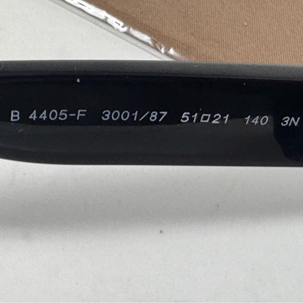 💯Authentic BURBERRY B 4405 Black Cat-Eye Sunglasses - Picture 3 of 5